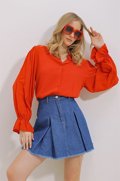 Trend Alaçatı Stili Viskose-Wollhemd Flywheel für Damen mit roten Ärmeln ALC-X11431