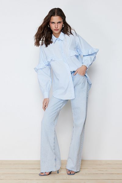 Trendyol Modest قميص منسوج من القطن بتفاصيل كشكش أزرق TCTSS24TG00019