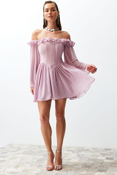 Trendyol Collection Dusty Rose A-Line Lined Flounce Woven Szyfonowa krótka wieczorowa sukienka balowa TPRSS23EL00096