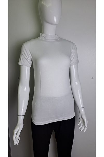 Alfa Women's Black Ecru and White HALF Sleeve Half Turtleneck Body
