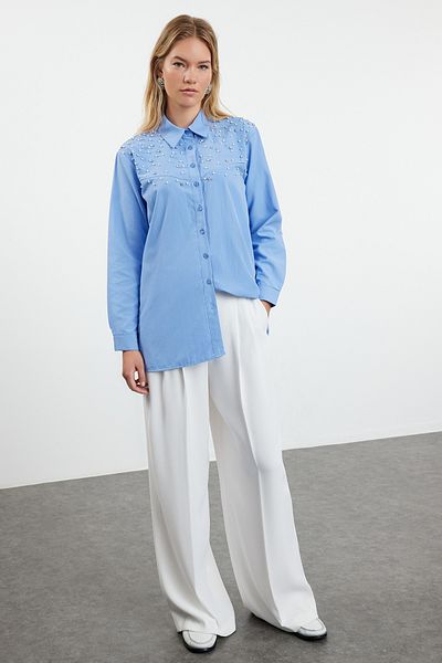 Trendyol Modest قميص منسوج أزرق بتفاصيل حجرية - TCTSS24TG00080
