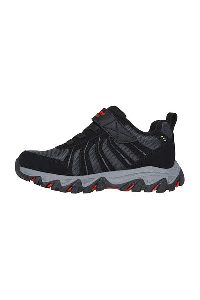 SKECHERS Čierne vychádzkové topánky