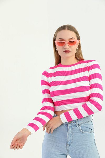 BİKELİFE Women's Pink Striped Crop Sweater