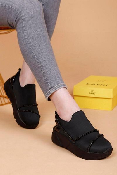 layki Pantofi de mers pentru femei Vallery Black Colored Stone