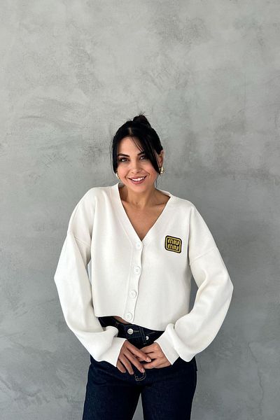 Seda Yalçın Atelier Tricotaj Crop Ecru Cardigan - Imprimat și Nasturi