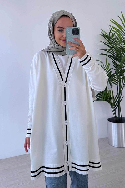 Ka Hijab كارديجان حجاب مرسيريزد بأزرار - أبيض