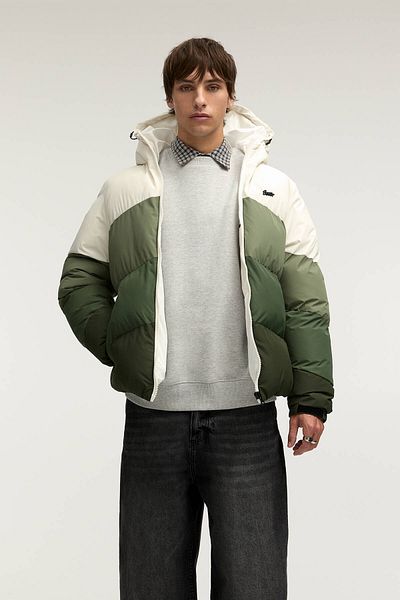 Pull & Bear سترة منفوخة من STWD