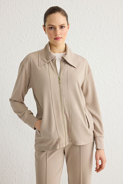 Trendyol Modest Beigefarbener, entspannter, seidiger Interlock-Strick, einfarbig, TCTSS25EN00004