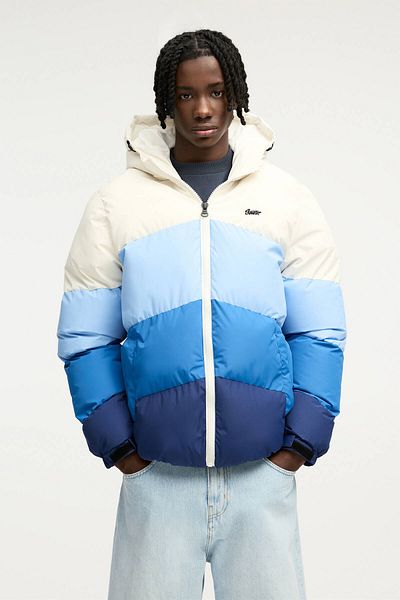 Pull & Bear سترة منفوخة من STWD