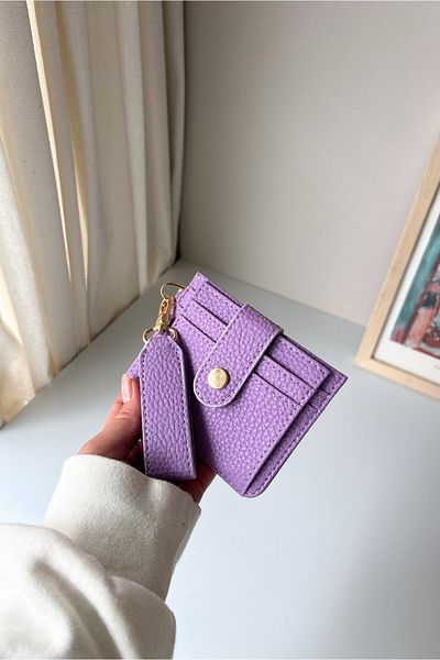 Yuka Atelier Portofel minim Velina cu breloc și detaliu suport card