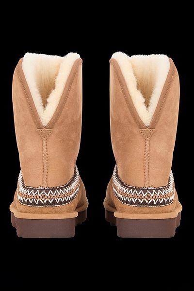 UGG W Classic Short Crescent Chestnut - Taba 1161770