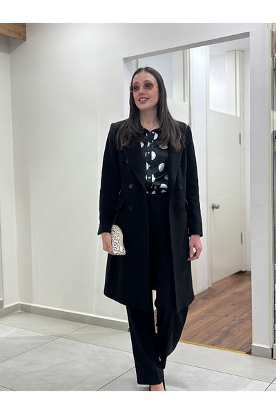 AYHAN Buttoned Front, Two Side Pockets, Cravat Collar Midi Length Ayhan Stamp Coat