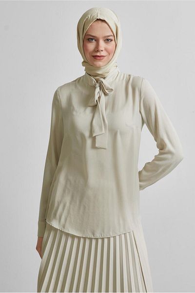 Alvina BLUZĂ CU DETAIL DE LEGARE LA GÂT 45395