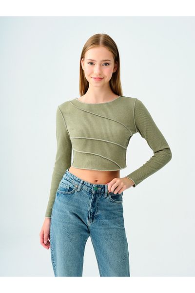 Loft كرة نسائية بقصة ضيقة