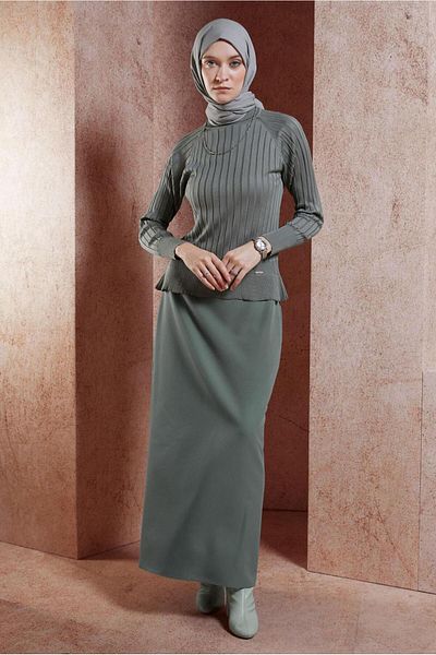 Alvina 45009 موديل سترة تريكو سادة