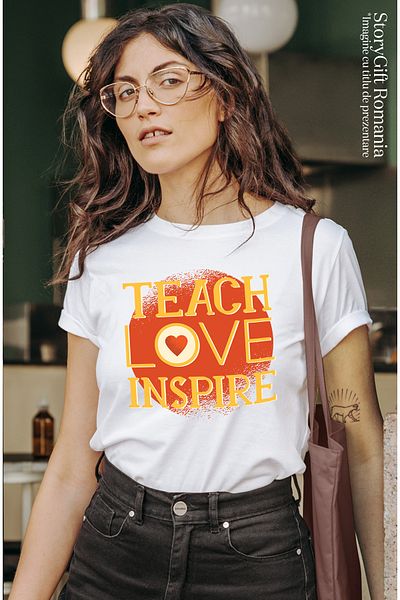 StoryGift Romania Women's T-Shirt With Red Heart Text In English Teach Love Inspire, Motivational, Sco WHT_S