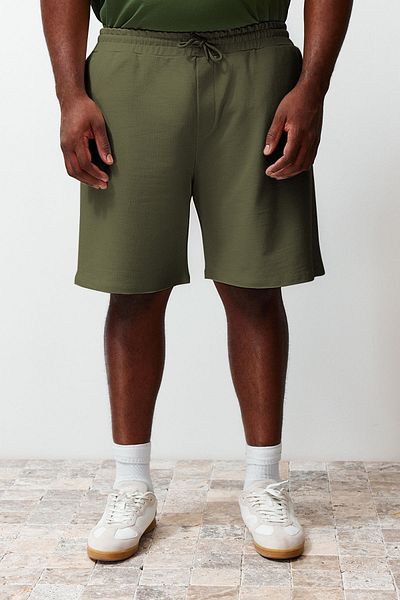 Trendyol Collection Bequeme Khaki-Shorts in Übergröße aus 100 % Baumwolle mit normaler Passform