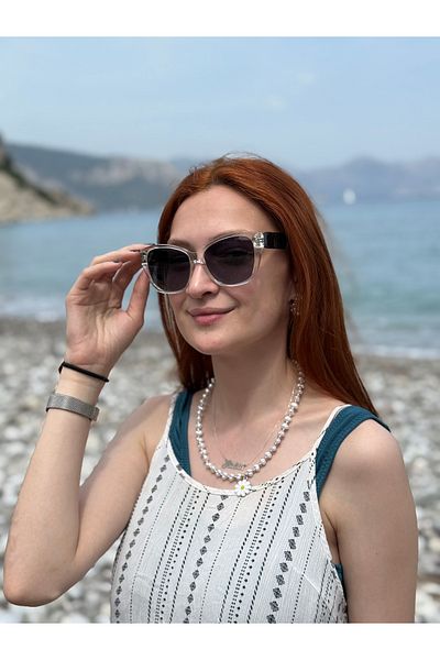 Ferrucci Stylish Women's Sunglasses with Black Handle and Glass with Transparent Oval Frame