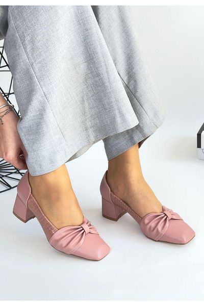 Celira Agnet Powder Skin Heeled Shoes
