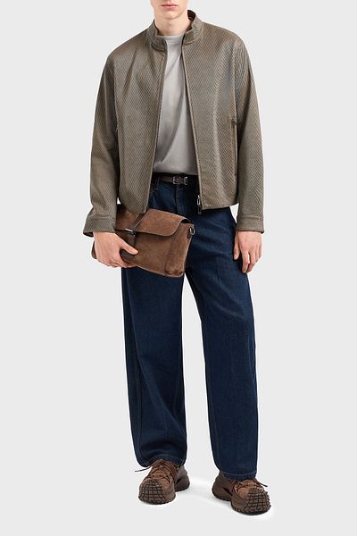 Emporio Armani تي شيرت بشعار برقبة دائرية مقاس كبير للرجال تي شيرت EM001116 AF10017 F8104
