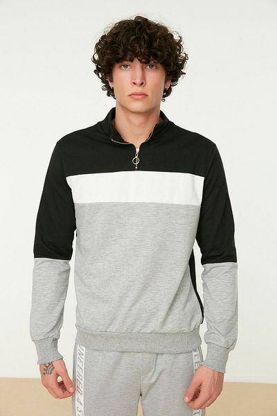 Trendyol Collection Schwarzes Slim/Fit-Farben-Panel-Langarm-Sweatshirt mit Richterkragen und Reißverschluss TMNAW20SW0129
