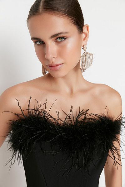 Trendyol Collection Μαύρη βίδρα Λεπτομερής Crop Bustier - Φόδρα, υφαντό TPRSS22BS00018