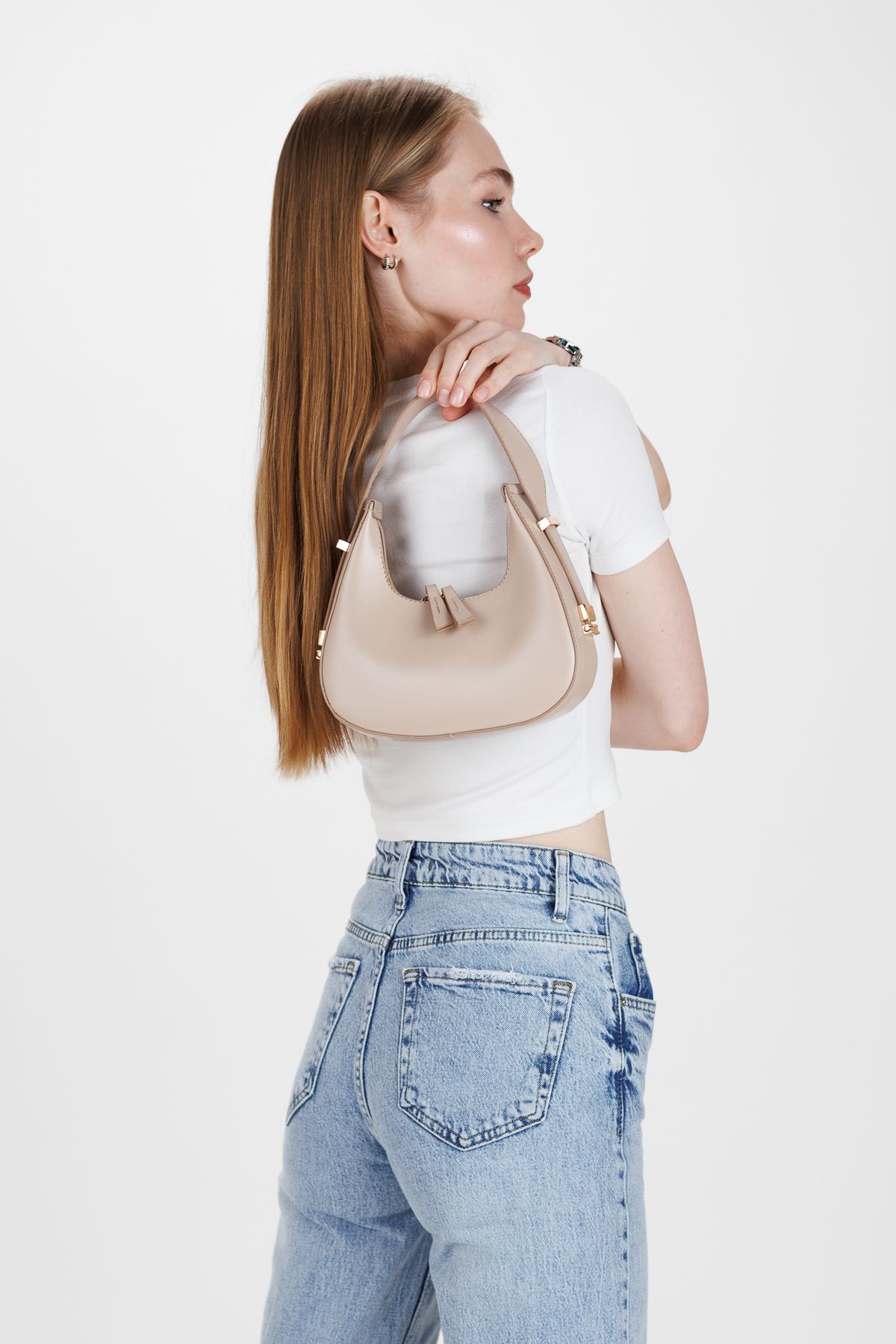 complete the look image