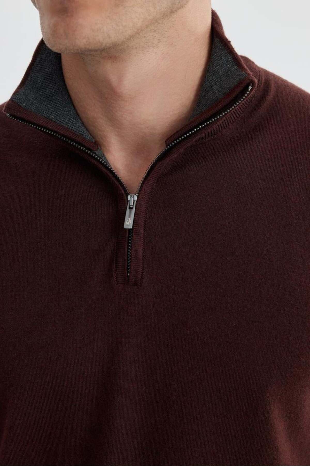 Jakamen-Burgundy Slim Fit Zippered Stand Collar Knitwear Sweater 3