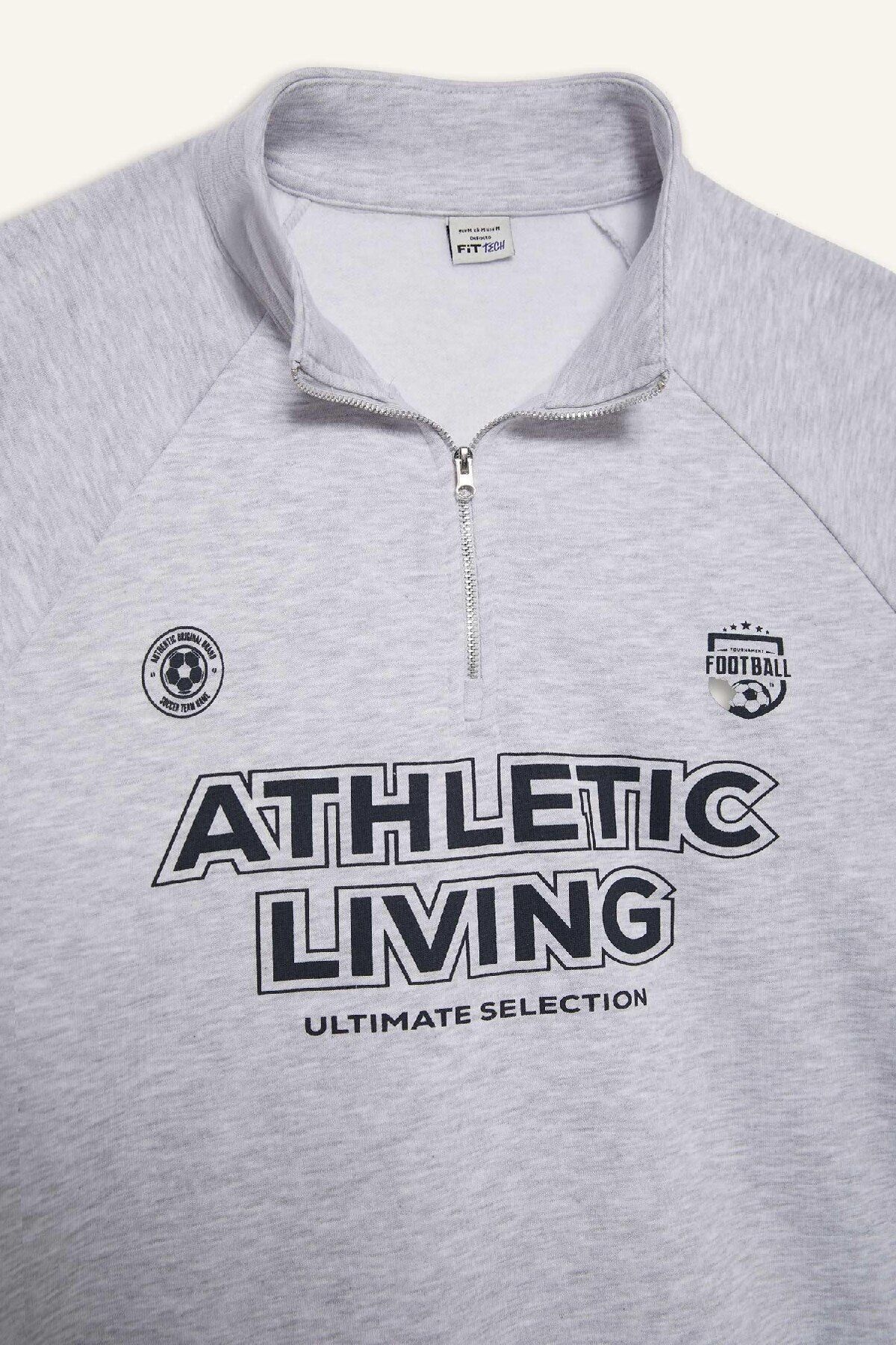 DeFacto-Fit Oversize Wide Fit Stand Collar Printed Sports Sweatshirt D7754Ax25Sp 8