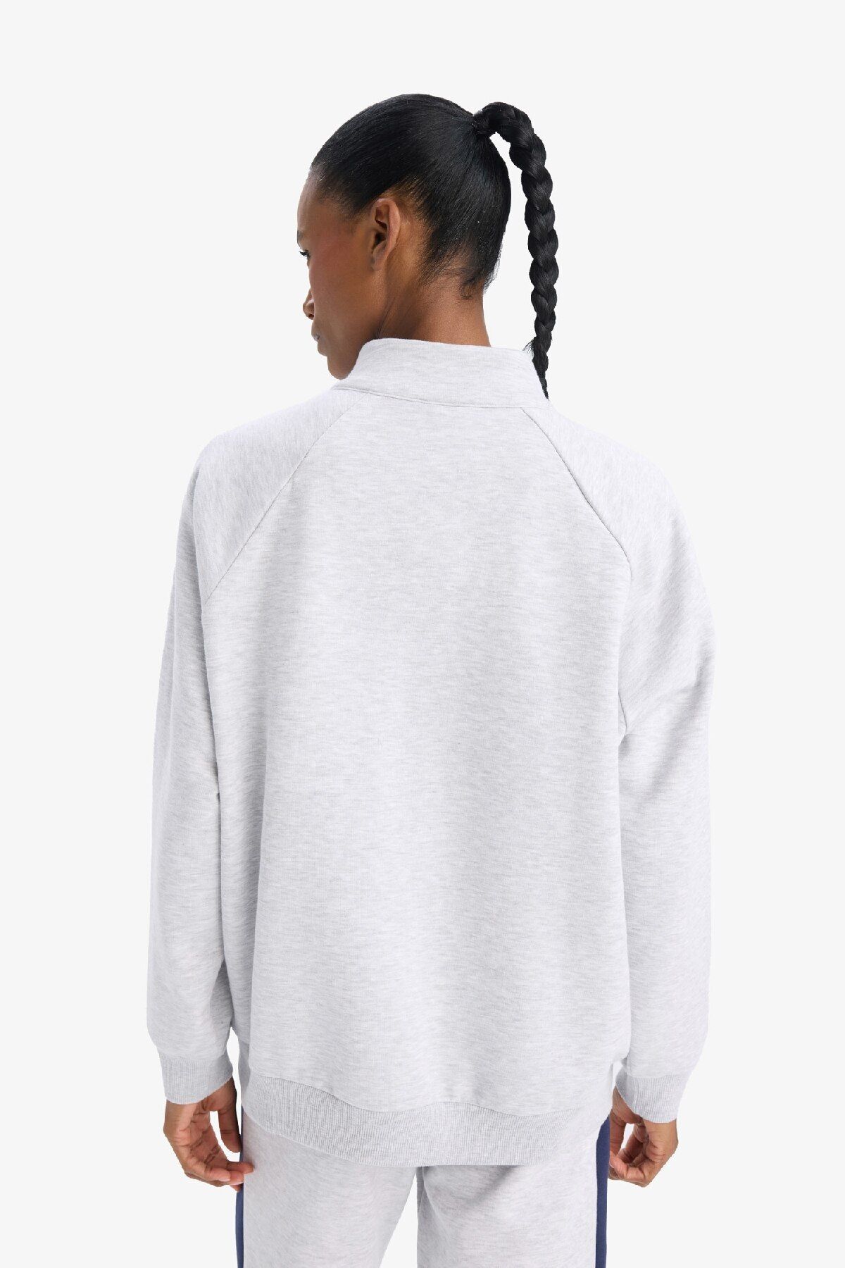 DeFacto-Fit Oversize Wide Fit Stand Collar Printed Sports Sweatshirt D7754Ax25Sp 6