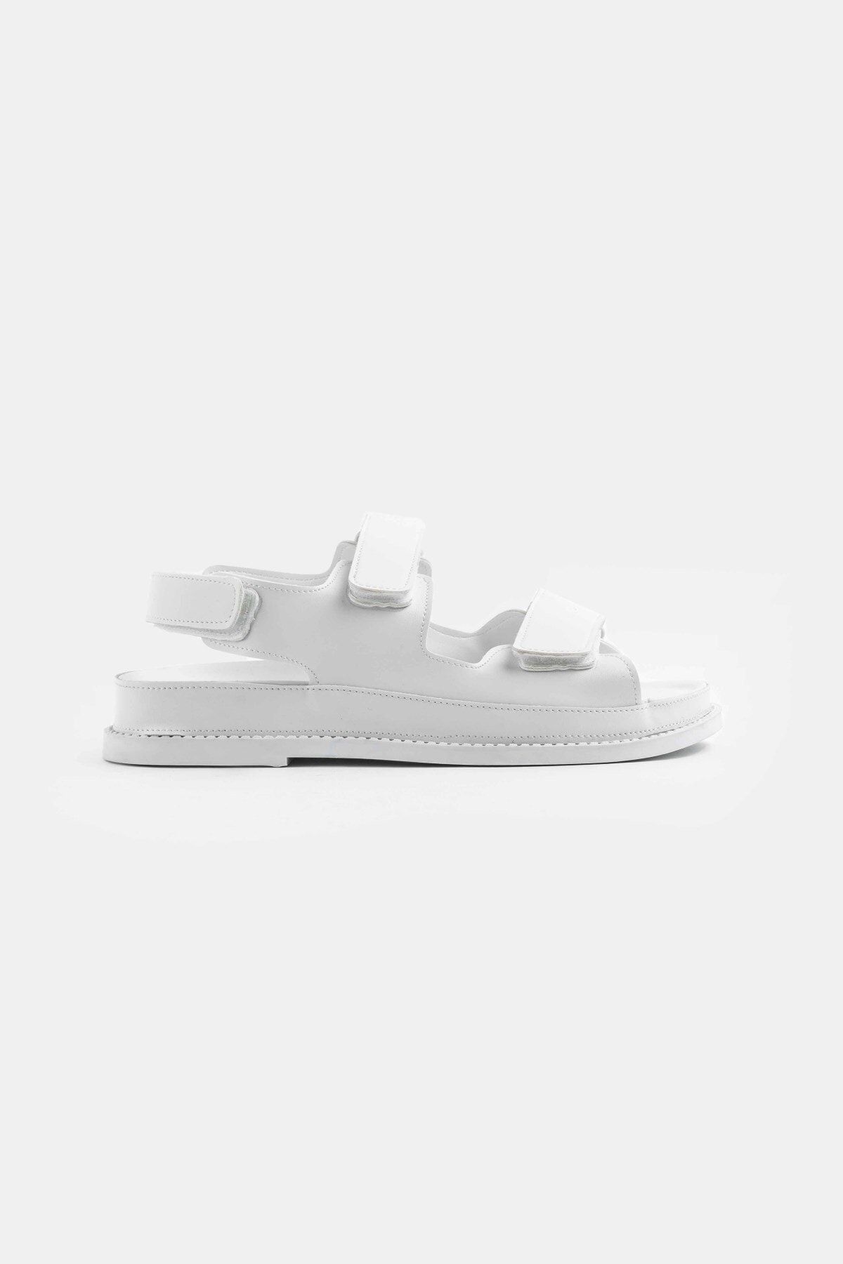 NİŞANTAŞI SHOES-Julia fehér matt tépőzáras lapos talpú női szandál 6