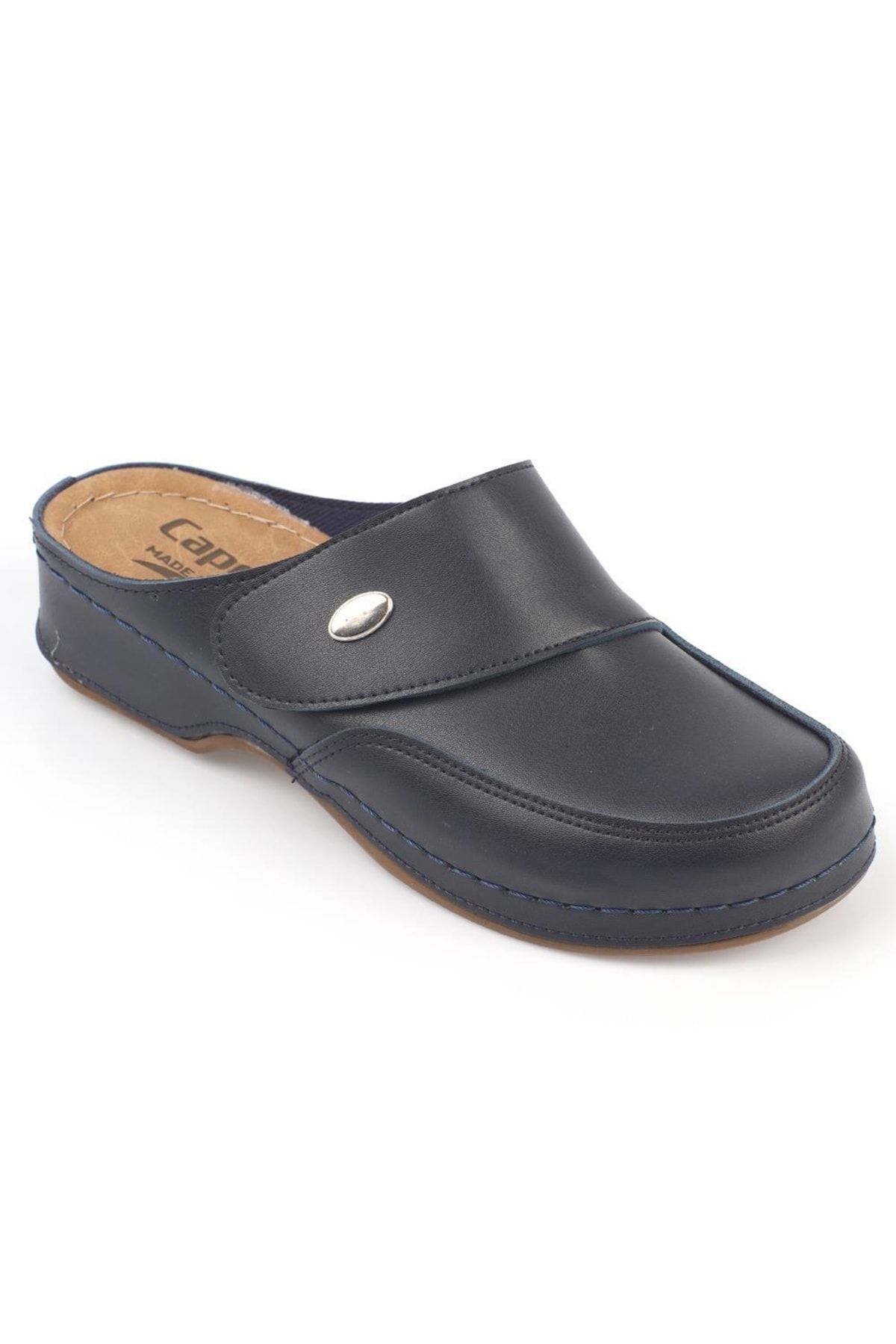 Capone Outfitters-Anatomiczne, miękkie i wygodne kapcie dla mamy na koturnie 7